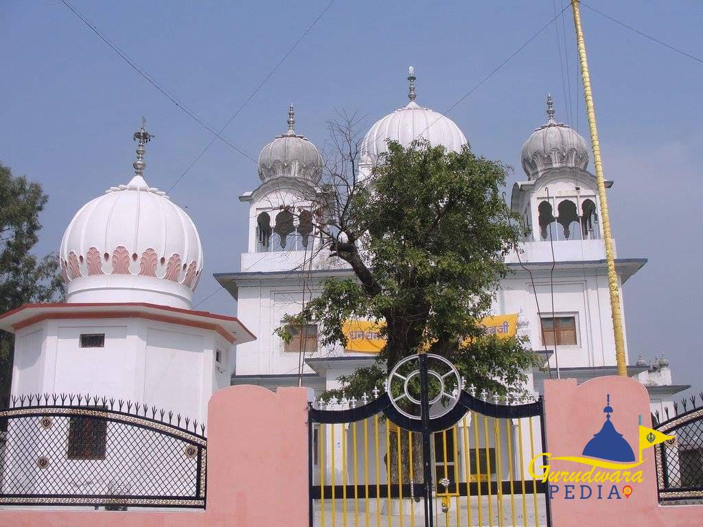 ਗੁਰਦੁਆਰਾ ਬ੍ਰਹਮ ਕੁੰਡ, ਅਯੋਧਿਆ, ਉਤਰ ਪ੍ਰਦੇਸ਼              Gurudwara, Bramhkund, Ayodhya, Uttar Pradesh